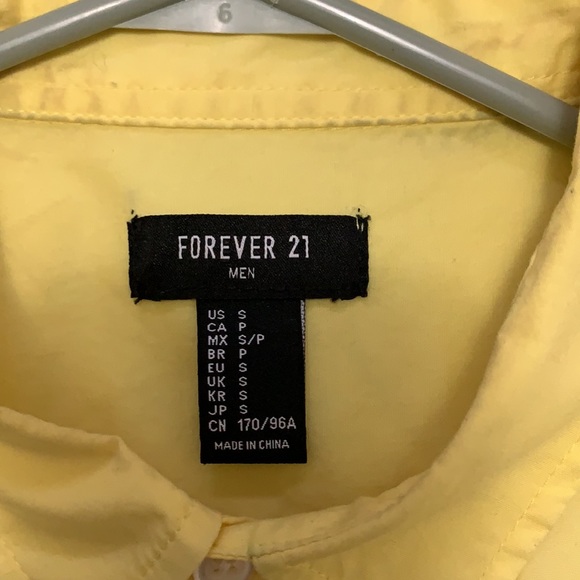 Dolphin Collar Button Up - Picture 2 of 3